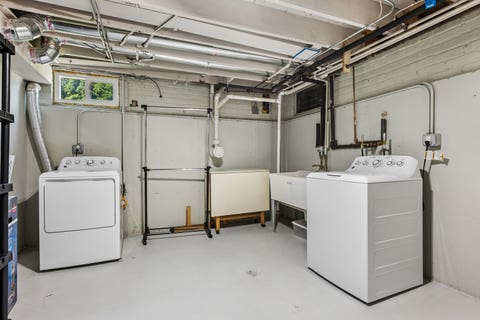Tiny photo for 5626 N Kerbs Avenue, Chicago, IL 60646 (MLS # 12705841)