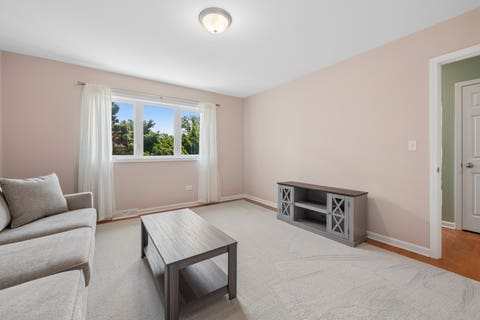 Tiny photo for 5626 N Kerbs Avenue, Chicago, IL 60646 (MLS # 12705841)