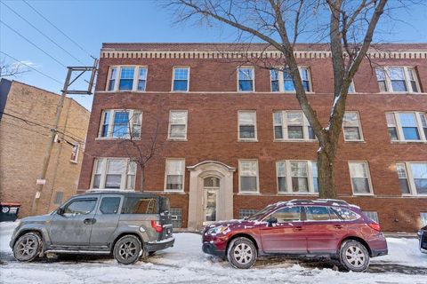 Photo of 2476 N Albany Avenue #1, Chicago, IL 60647 (MLS # 12556690)