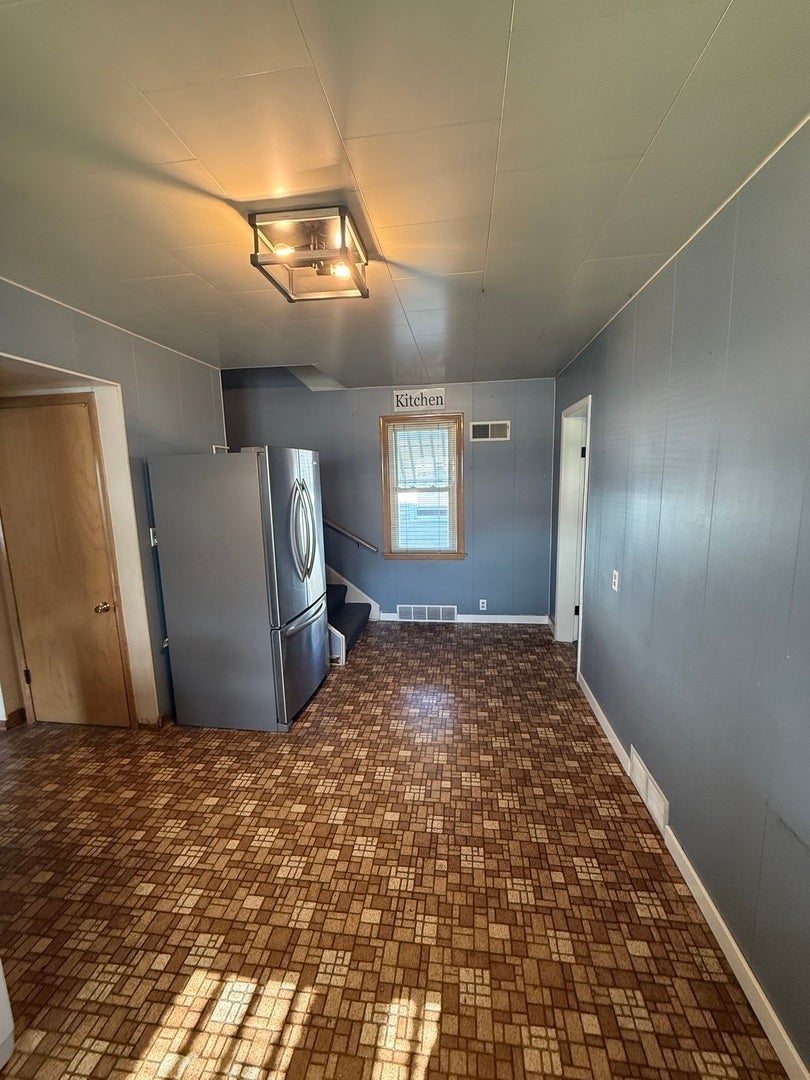 203 E 4th Street