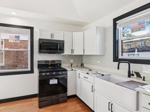 Tiny photo for 404 Frederick Avenue, Bellwood, IL 60104 (MLS # 12494598)