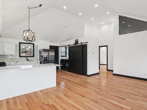 Tiny photo for 404 Frederick Avenue, Bellwood, IL 60104 (MLS # 12494598)