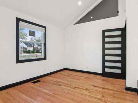 Tiny photo for 404 Frederick Avenue, Bellwood, IL 60104 (MLS # 12494598)