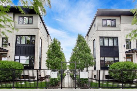 Photo of 2247 N Rockwell Street #1, Chicago, IL 60647 (MLS # 12647350)