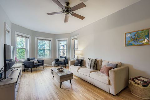 Tiny photo for 539 W Addison Street #2N, Chicago, IL 60613 (MLS # 12548858)