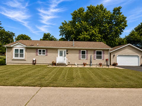Tiny photo for 194 Water Street, Marseilles, IL 61341 (MLS # 12711270)