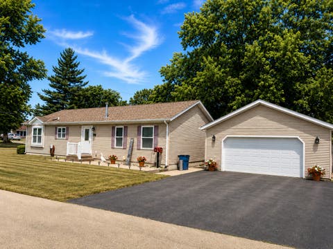 Photo of 194 Water Street, Marseilles, IL 61341 (MLS # 12711270)