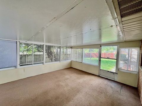 Tiny photo for 16046 Prairie Avenue, South Holland, IL 60473 (MLS # 12553261)