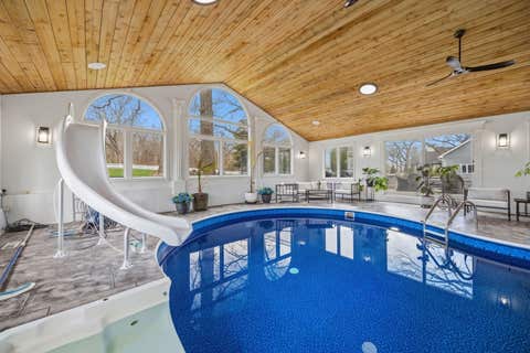 Tiny photo for 37132 N Black Velvet Lane, Wadsworth, IL 60083 (MLS # 12728127)
