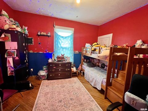 Tiny photo for 110 Van Horn Street, Muscatine, IA 52761 (MLS # QC4269313)