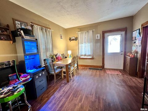 Tiny photo for 110 Van Horn Street, Muscatine, IA 52761 (MLS # QC4269313)