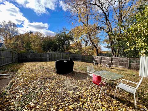 Tiny photo for 110 Van Horn Street, Muscatine, IA 52761 (MLS # QC4269313)