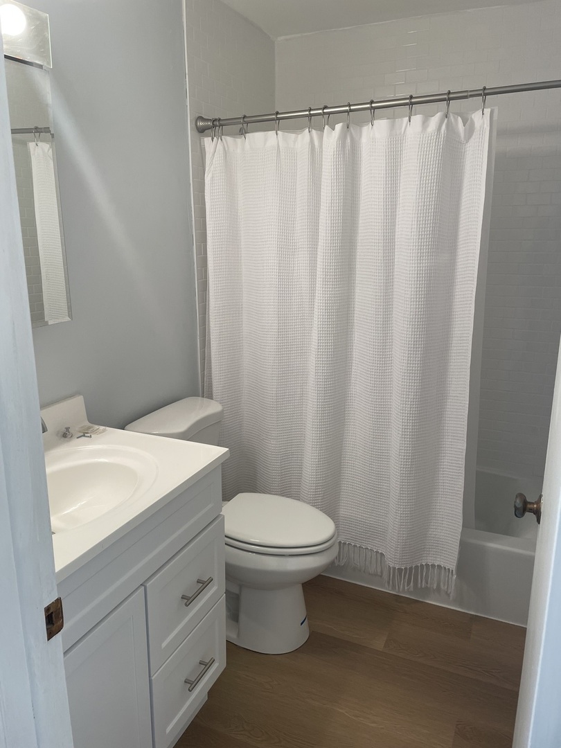 4150 Central Road 3E