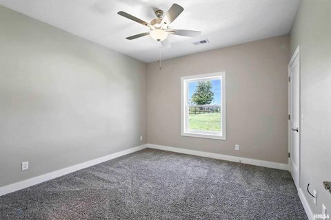 Tiny photo for 141 BEACON HARBOR Circle, East Moline, IL 61244 (MLS # QC4267385)