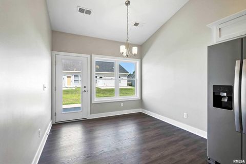 Tiny photo for 141 BEACON HARBOR Circle, East Moline, IL 61244 (MLS # QC4267385)