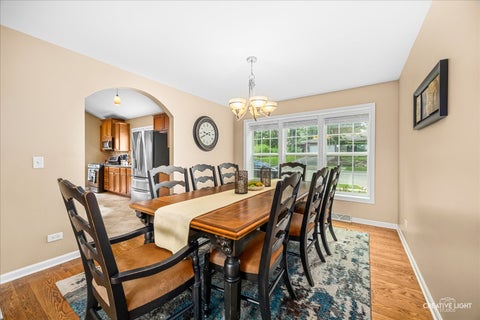 Tiny photo for 2202 COUNTRY KNOLL Lane, Elgin, IL 60123 (MLS # 12688157)