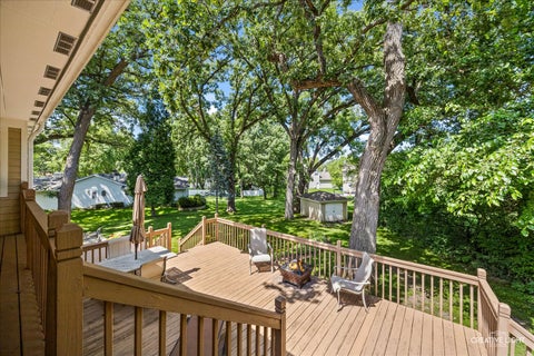 Tiny photo for 2202 COUNTRY KNOLL Lane, Elgin, IL 60123 (MLS # 12688157)