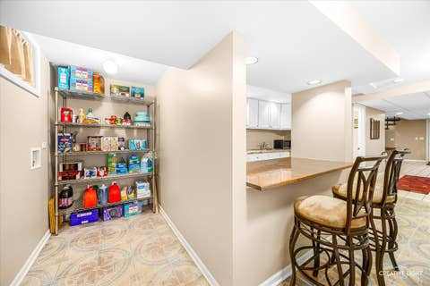Tiny photo for 2202 COUNTRY KNOLL Lane, Elgin, IL 60123 (MLS # 12688157)