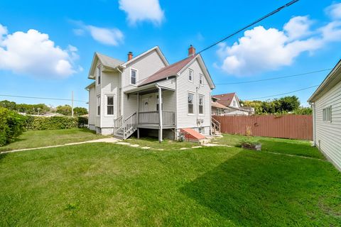 Tiny photo for 2823 Broadway Street, Blue Island, IL 60406 (MLS # 12476180)