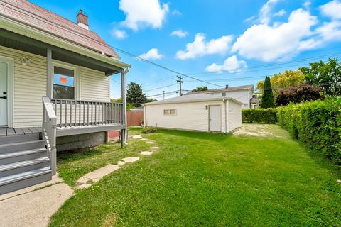 Tiny photo for 2823 Broadway Street, Blue Island, IL 60406 (MLS # 12476180)