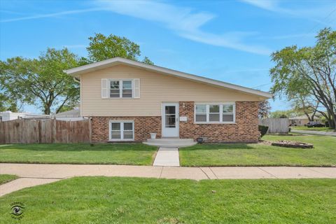 Photo of 3741 W 121st Street, Alsip, IL 60803 (MLS # 12629131)