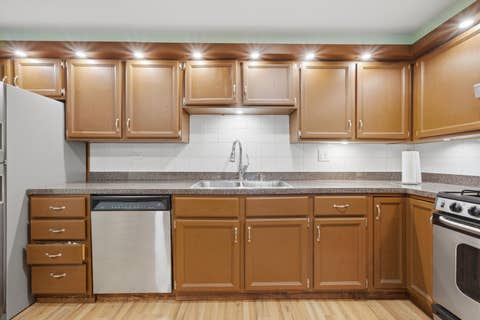 Tiny photo for 8741 W Summerdale AVE #3H, Chicago, IL 60656 (MLS # 12607411)