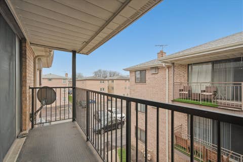 Tiny photo for 8741 W Summerdale AVE #3H, Chicago, IL 60656 (MLS # 12607411)