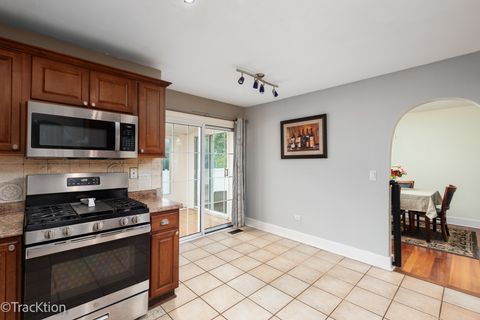 Tiny photo for 11 Penny Court, Bolingbrook, IL 60440 (MLS # 12487647)