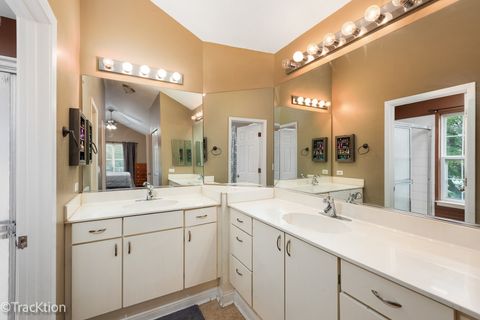 Tiny photo for 11 Penny Court, Bolingbrook, IL 60440 (MLS # 12487647)