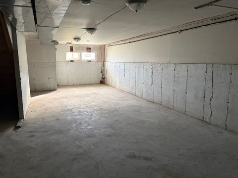 Tiny photo for 850 W 86th Place, Chicago, IL 60620 (MLS # 12519591)