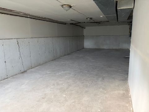 Tiny photo for 850 W 86th Place, Chicago, IL 60620 (MLS # 12519591)