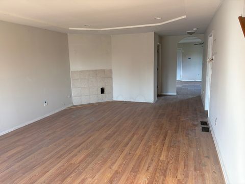 Tiny photo for 850 W 86th Place, Chicago, IL 60620 (MLS # 12519591)