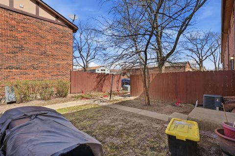 Tiny photo for 18W274 Kirkland Lane, Villa Park, IL 60181 (MLS # 12603853)