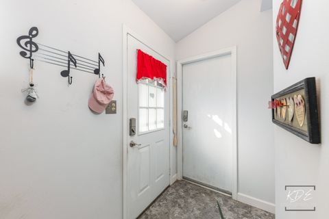 Tiny photo for 2732 Davos Avenue, Woodridge, IL 60517 (MLS # 12487381)
