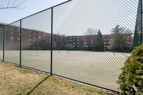 Tiny photo for 18 E Old Willow Road #205N, Prospect Heights, IL 60070 (MLS # 12600364)