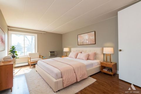 Tiny photo for 18 E Old Willow Road #205N, Prospect Heights, IL 60070 (MLS # 12600364)