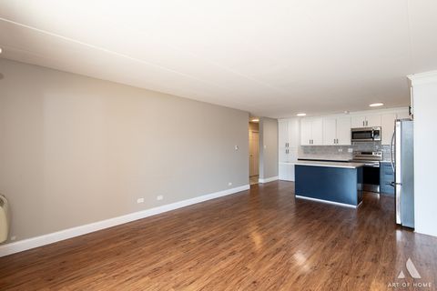 Tiny photo for 18 E Old Willow Road #205N, Prospect Heights, IL 60070 (MLS # 12600364)