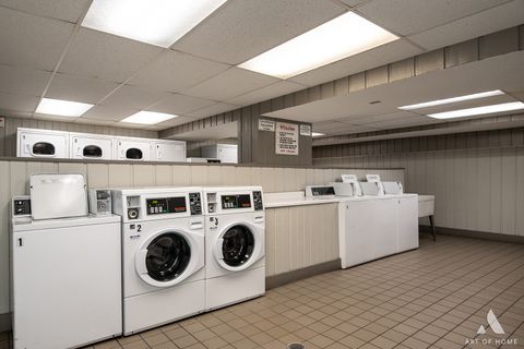 Tiny photo for 18 E Old Willow Road #205N, Prospect Heights, IL 60070 (MLS # 12600364)