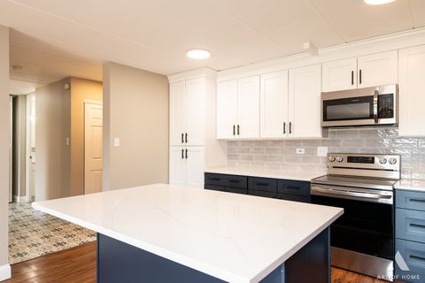 Tiny photo for 18 E Old Willow Road #205N, Prospect Heights, IL 60070 (MLS # 12600364)