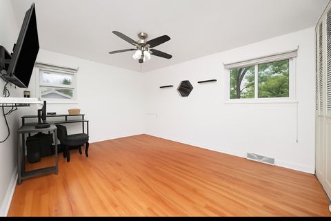 Tiny photo for 306 N Bissell Drive, Palatine, IL 60074 (MLS # 12458077)