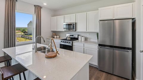 Tiny photo for 984 Sapphire Lane, Montgomery, IL 60538 (MLS # 12639511)