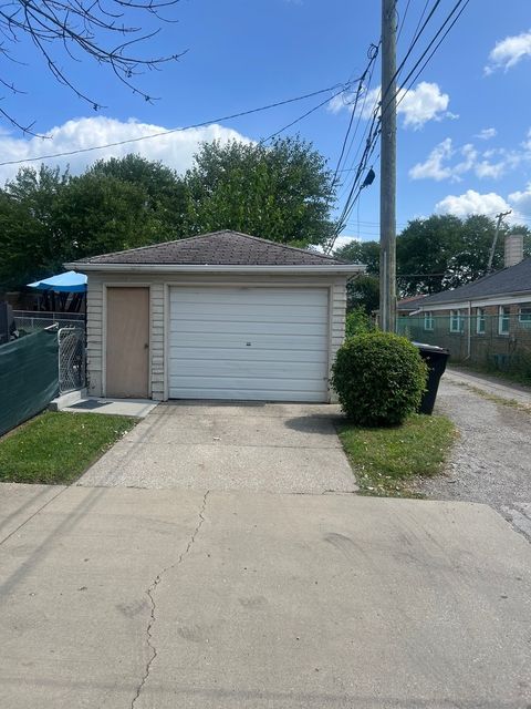 Tiny photo for 1633 E 93rd Street, Chicago, IL 60617 (MLS # 12465573)