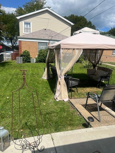 Tiny photo for 1633 E 93rd Street, Chicago, IL 60617 (MLS # 12465573)