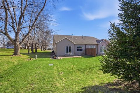 Tiny photo for 801 Wartburg Drive, Bloomington, IL 61704 (MLS # 12593784)