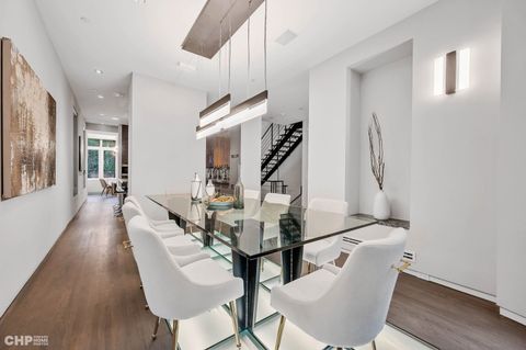 Tiny photo for 1401 N Astor Street, Chicago, IL 60610 (MLS # 12496994)