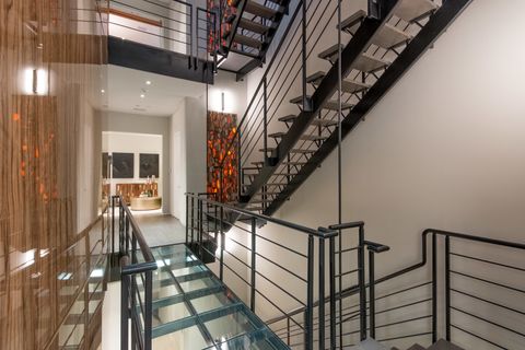 Tiny photo for 1401 N Astor Street, Chicago, IL 60610 (MLS # 12496994)