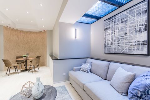 Tiny photo for 1401 N Astor Street, Chicago, IL 60610 (MLS # 12496994)