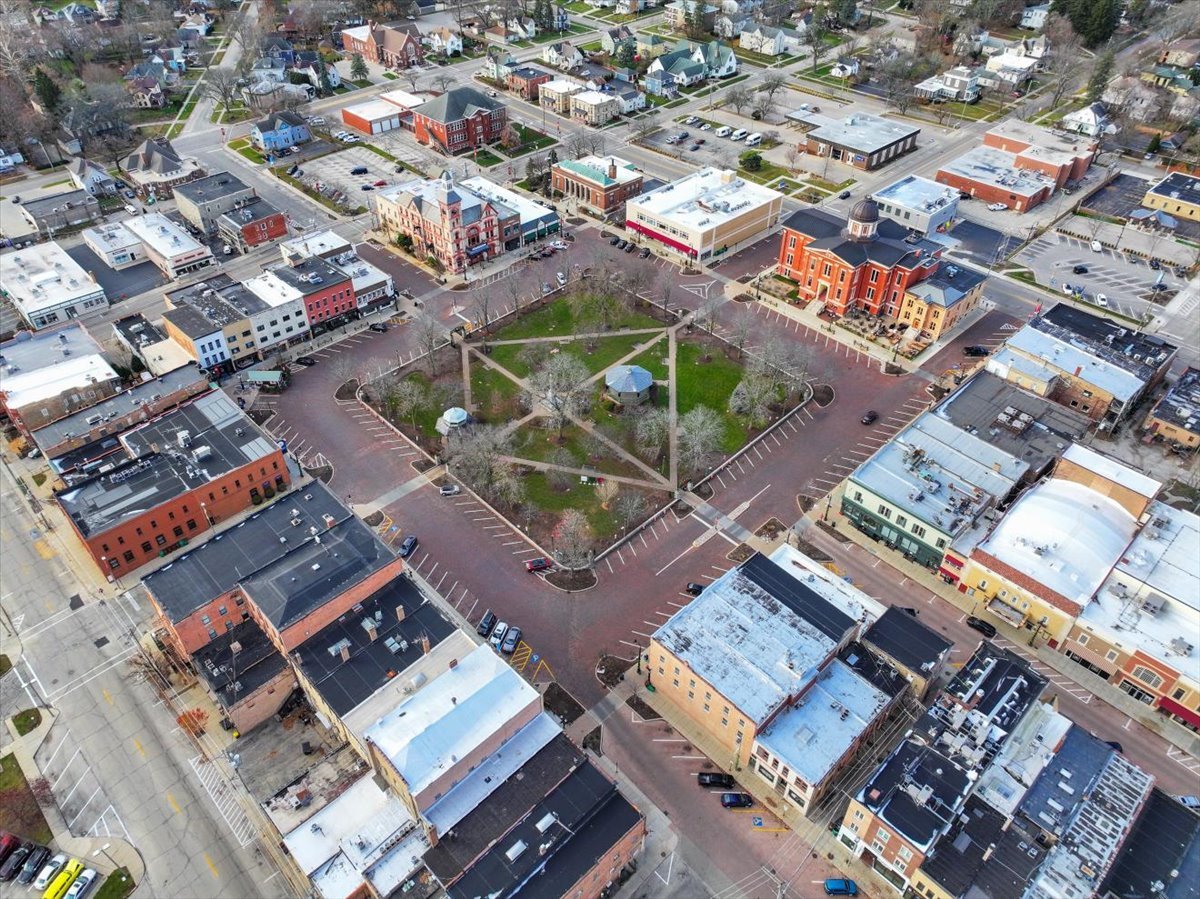 13902 Kishwaukee Valley Road