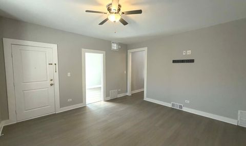 Tiny photo for 2324 CLARENCE Avenue #2, Berwyn, IL 60402 (MLS # 12544632)