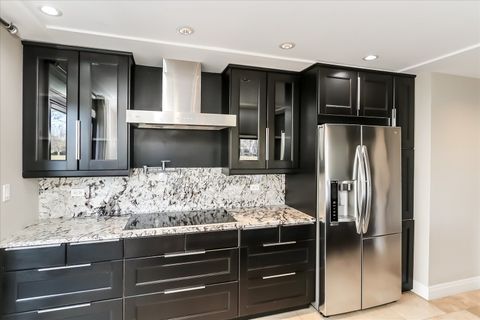 Tiny photo for 328 Shoreline Road, Lake Barrington, IL 60010 (MLS # 12519459)